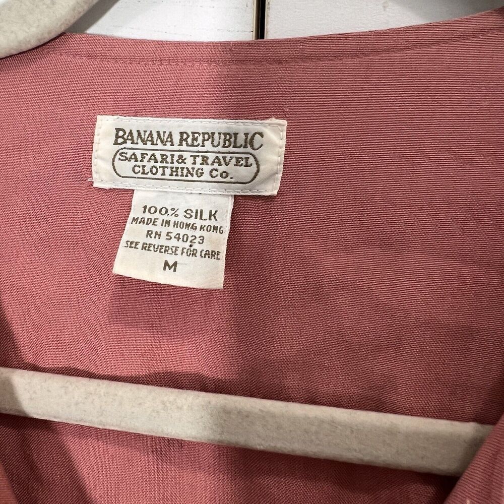 Banana Republic Safari Vintage Blouse Tunic Women’s M Silk Coral Long Sleeve - Picture 3 of 7